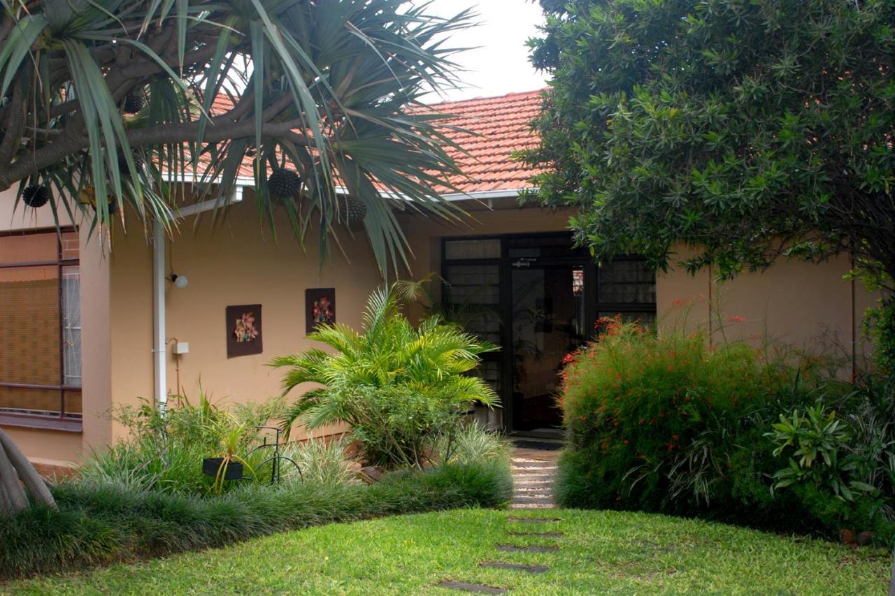 מאלליין Selati 103 Guest Cottages מראה חיצוני תמונה