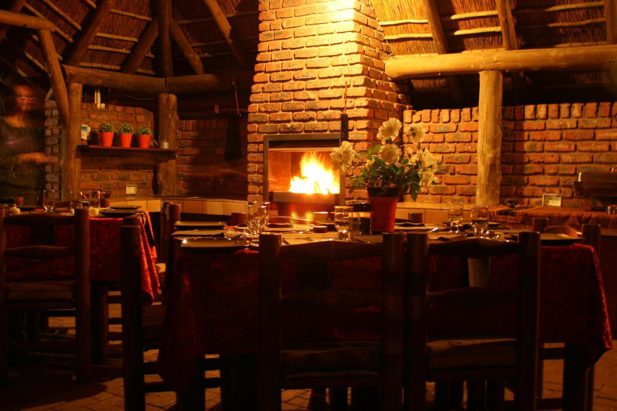 מאלליין Selati 103 Guest Cottages מראה חיצוני תמונה