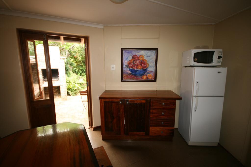 מאלליין Selati 103 Guest Cottages מראה חיצוני תמונה
